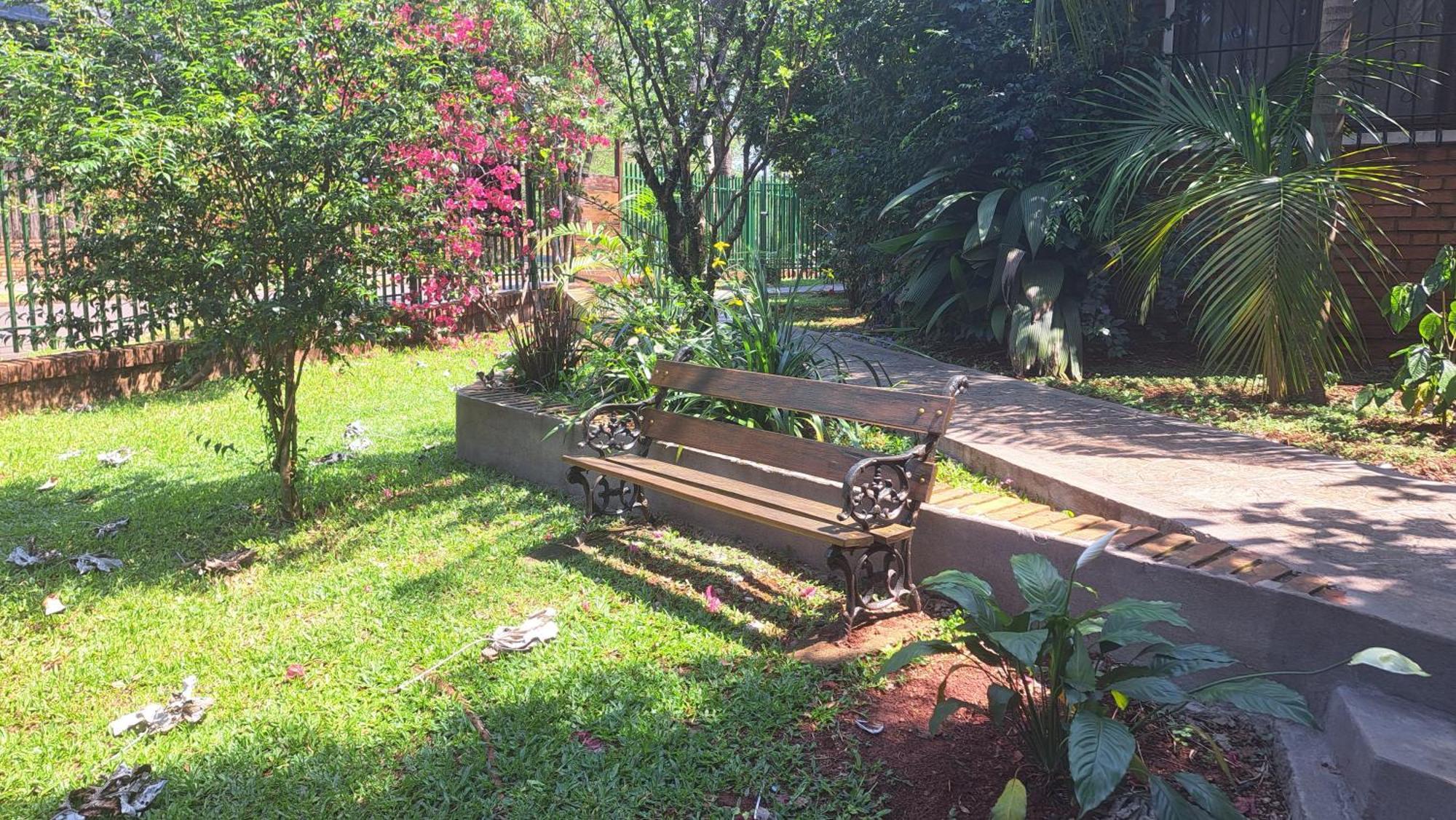 Hospedaje Los Vencejos Puerto Iguazu Luaran gambar