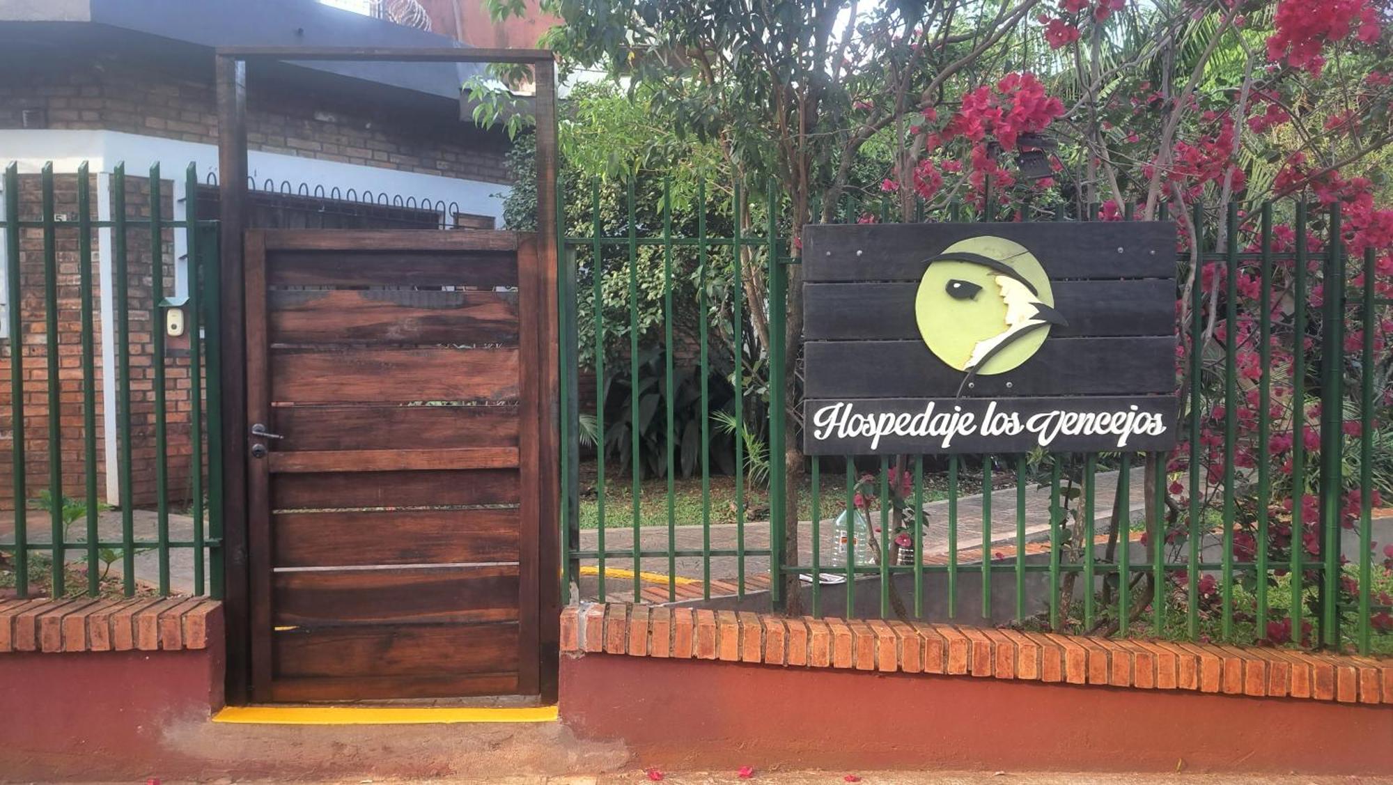 Hospedaje Los Vencejos Puerto Iguazu Luaran gambar